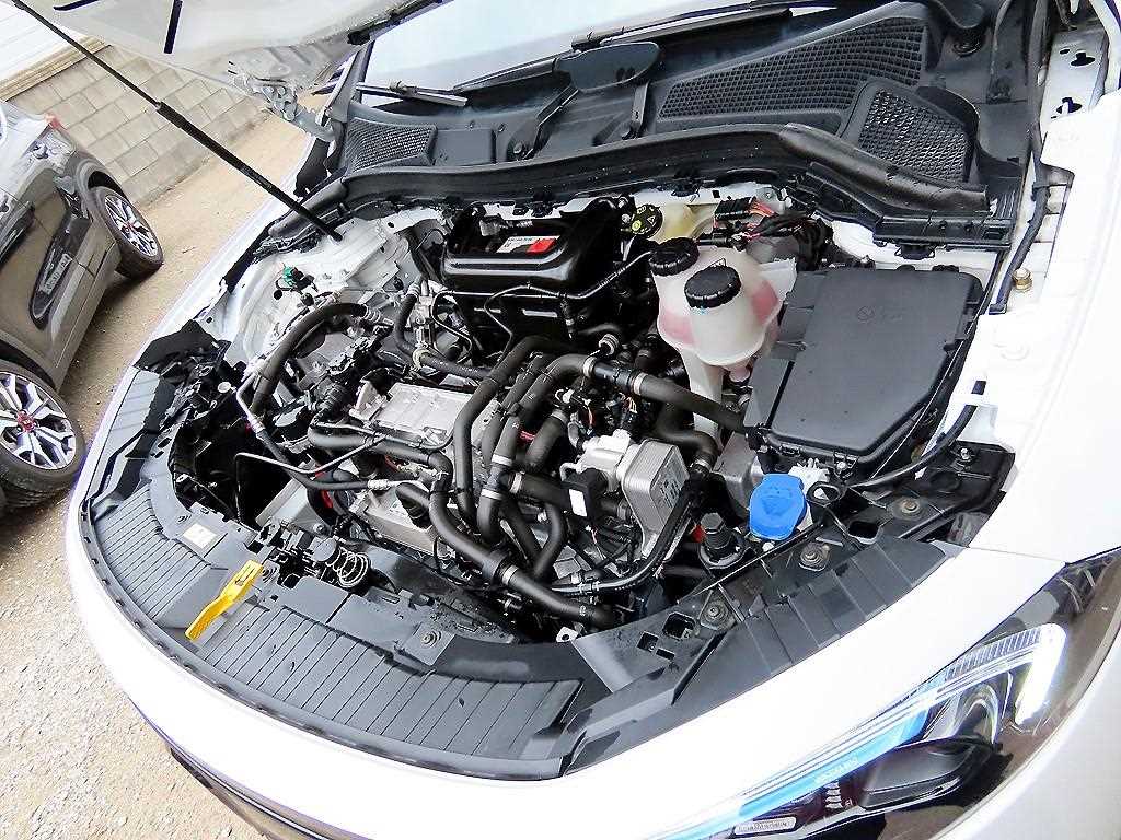 Mercedes Benz EQA 2022 Blanco - Importación desde Corea - HF Imports Iquique - Foto 19