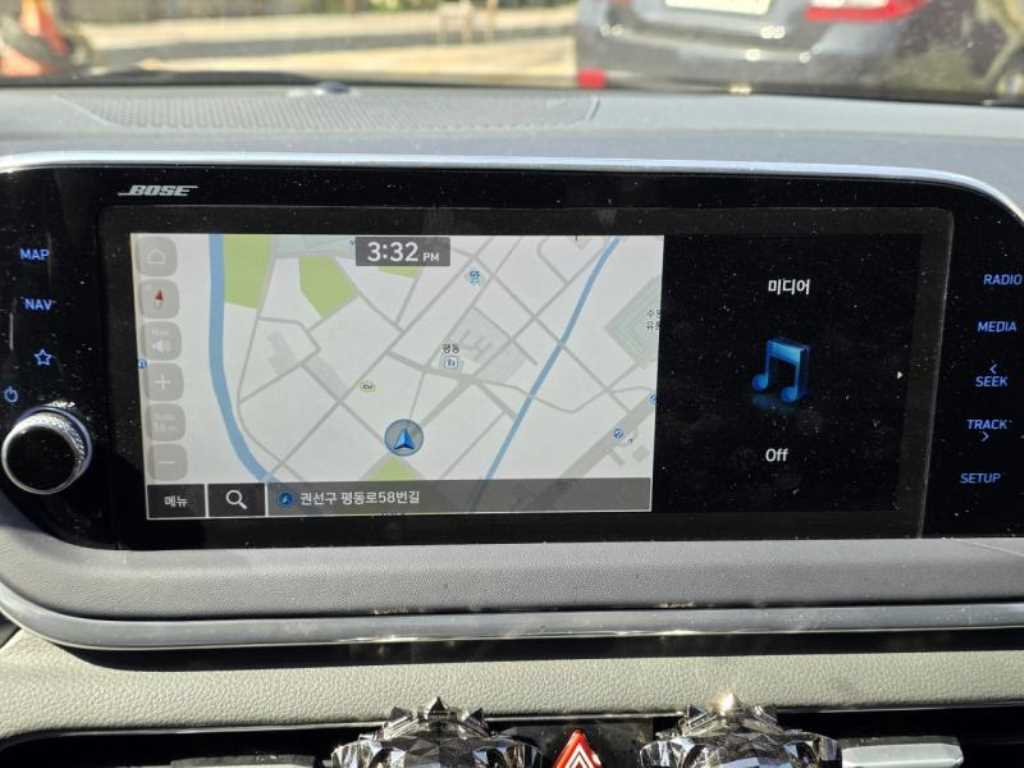 HYUNDAI Sonata - Vista 11