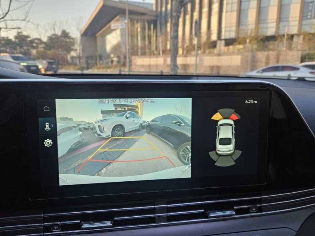 HYUNDAI Grandeur - Vista 9