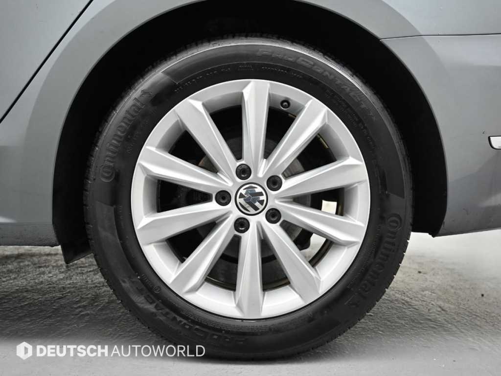 Volkswagen Passat - Vista 5