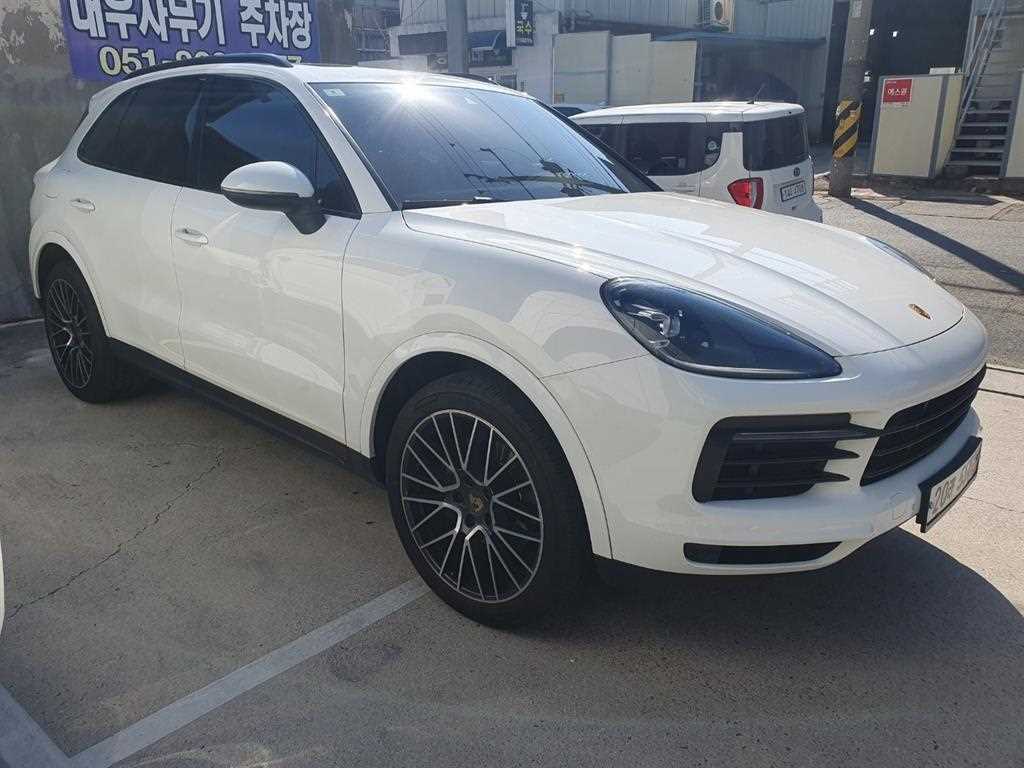 Porsche Cayenne - Vista 4