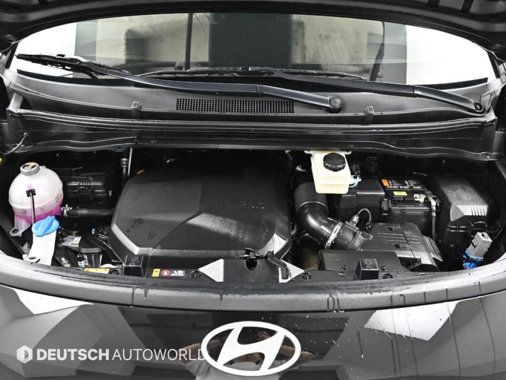 HYUNDAI Staria - Vista 6