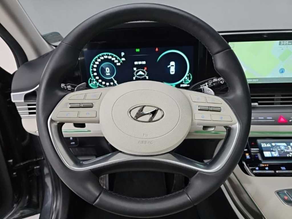 HYUNDAI Grandeur - Vista 7