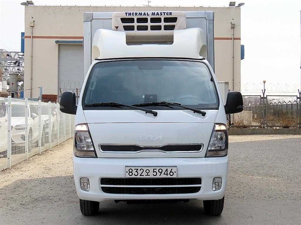 Small Truck Top_Frozen Top 2025 Blanco - Importación desde Corea - HF Imports Iquique - Foto 1