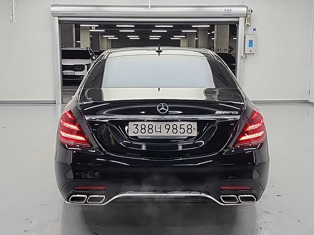 Mercedes Benz S Class - Vista 3