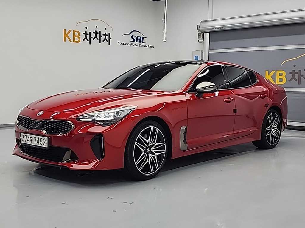 KIA Stinger - Vista 4