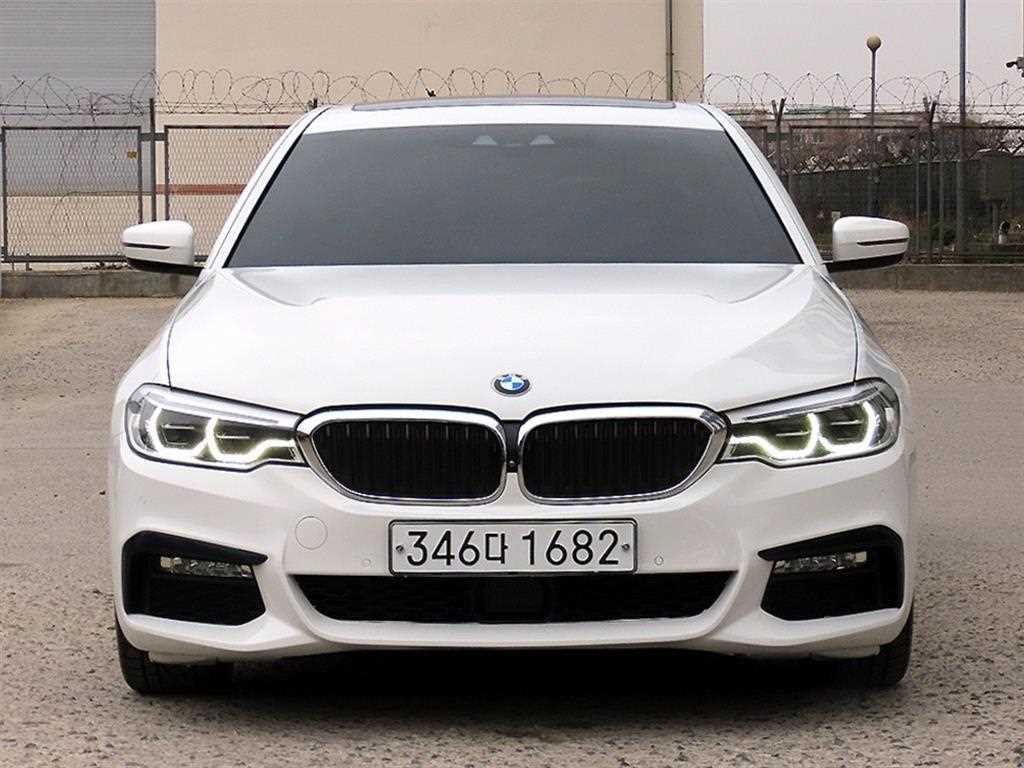 BMW 5 Series - Vista 2