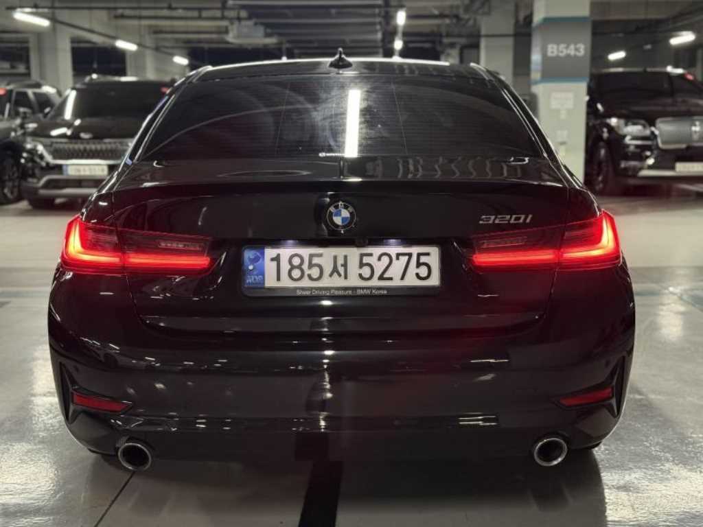 BMW 3 series - Vista 4