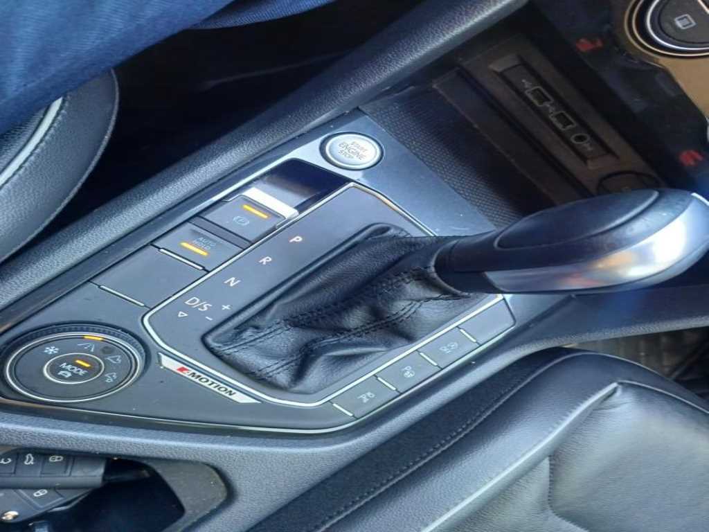 Volkswagen Tiguan 2020 Gris - Importación desde Corea - HF Imports Iquique - Foto 17