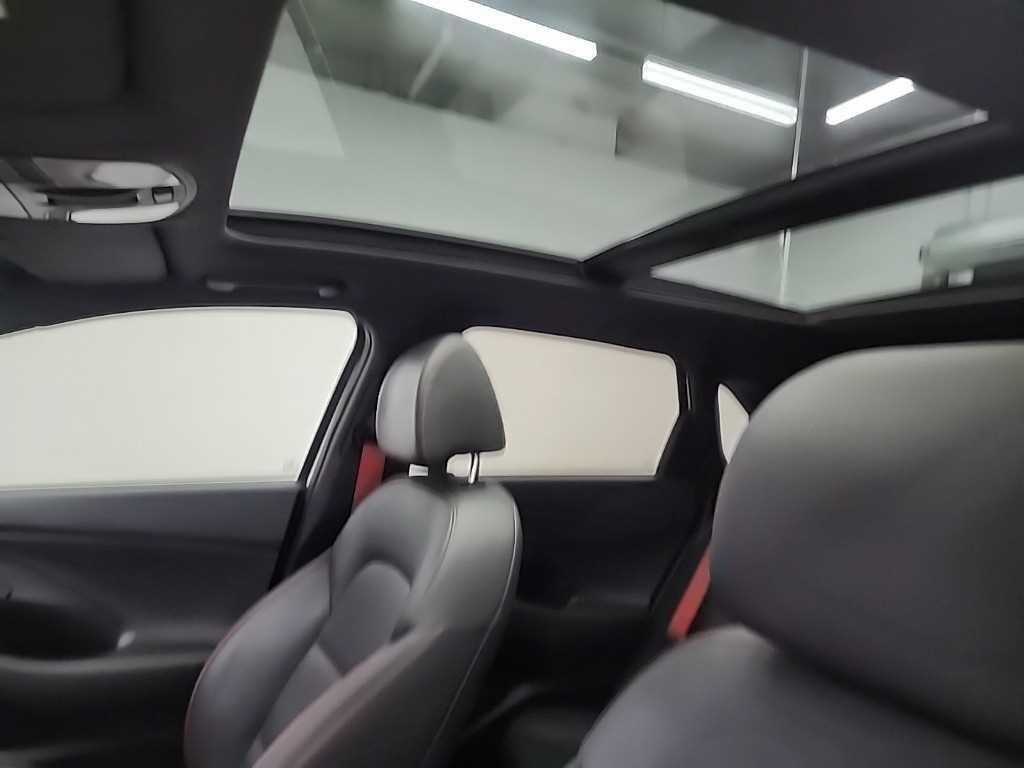 HYUNDAI i30 2020 Blanco - Importación desde Corea - HF Imports Iquique - Foto 13