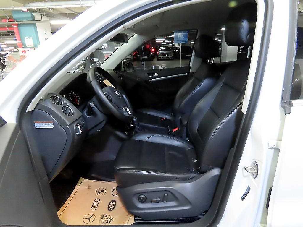 Volkswagen Tiguan - Vista 6