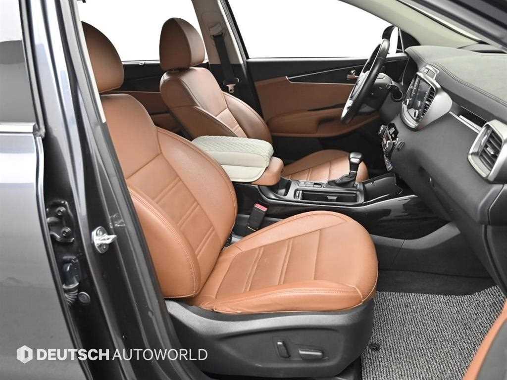 KIA Sorento - Vista 10