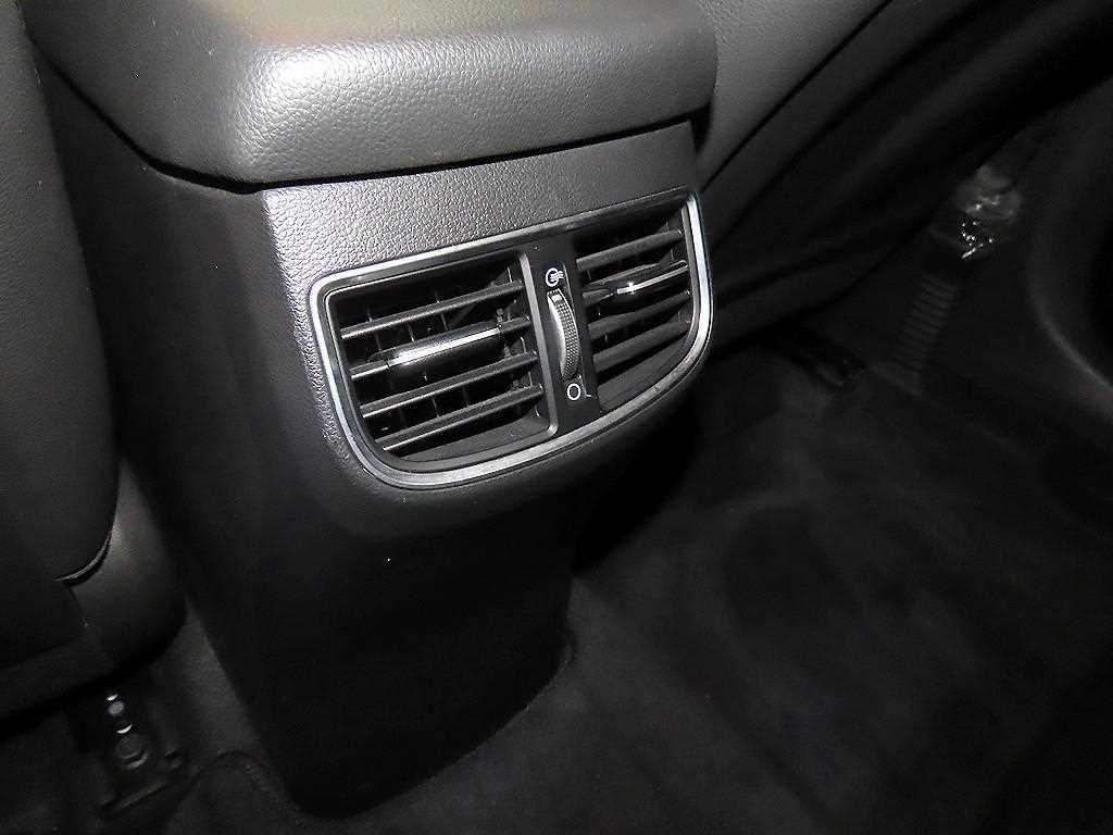 HYUNDAI Avante 2019 Blanco - Importación desde Corea - HF Imports Iquique - Foto 18