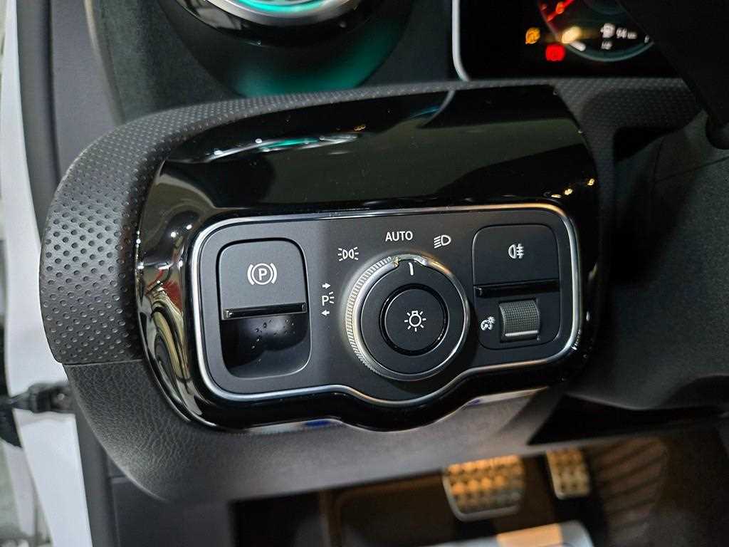 Mercedes Benz A Class 2020 Blanco - Importación desde Corea - HF Imports Iquique - Foto 15