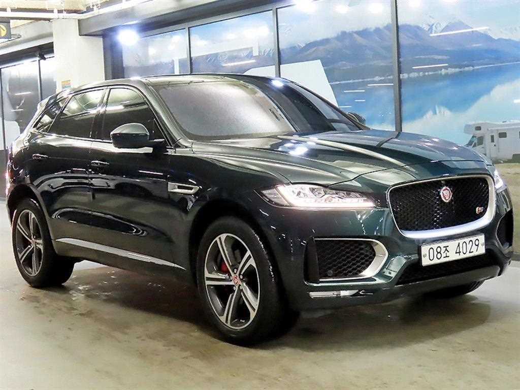 Jaguar F-PACE 2017 Verde - Importación desde Corea - HF Imports Iquique - Foto 1