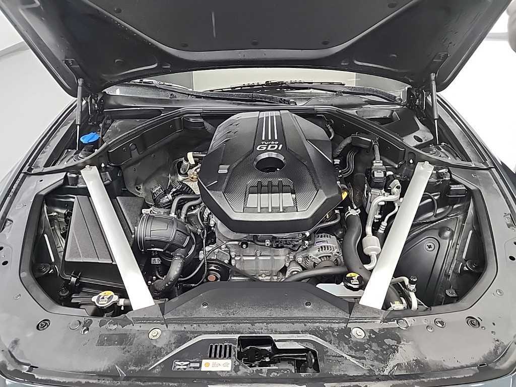 Genesis G70 - Vista 5