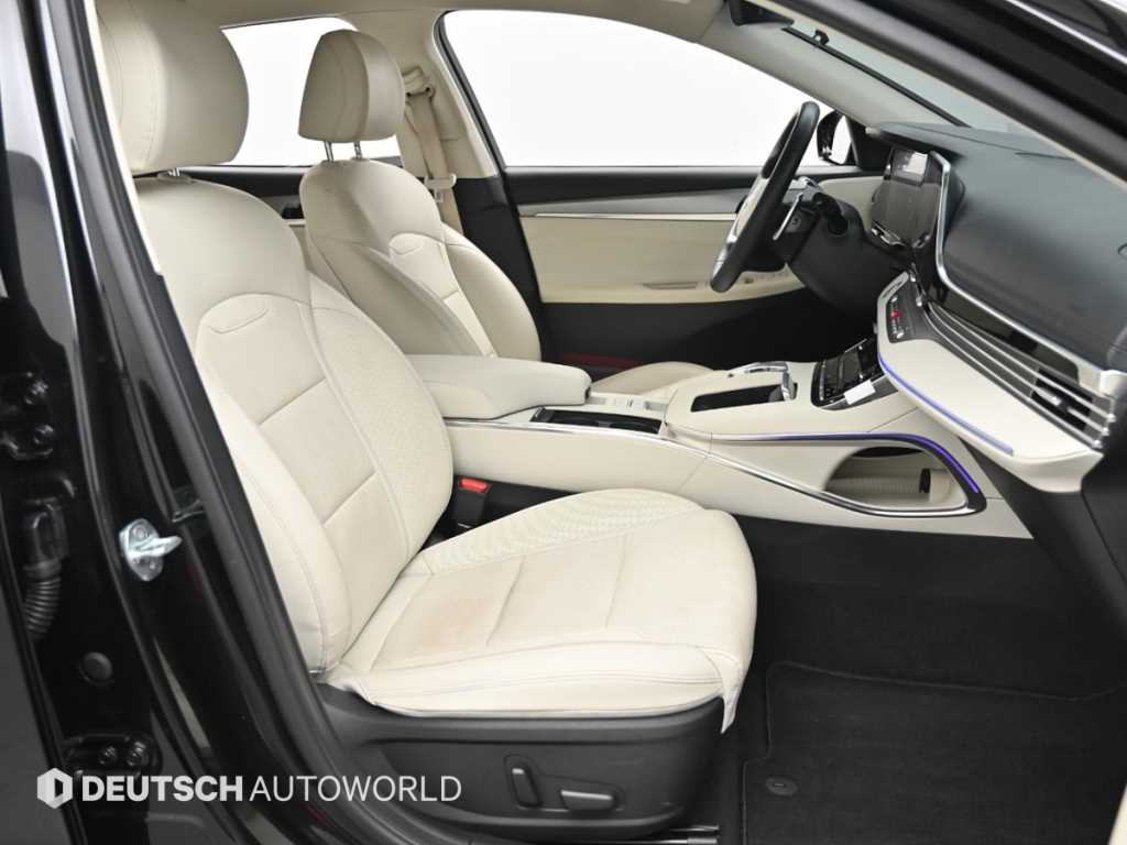 HYUNDAI Grandeur - Vista 10