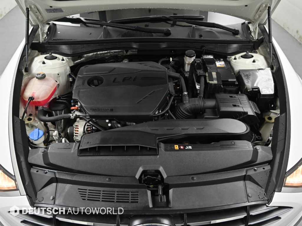 HYUNDAI Sonata - Vista 6