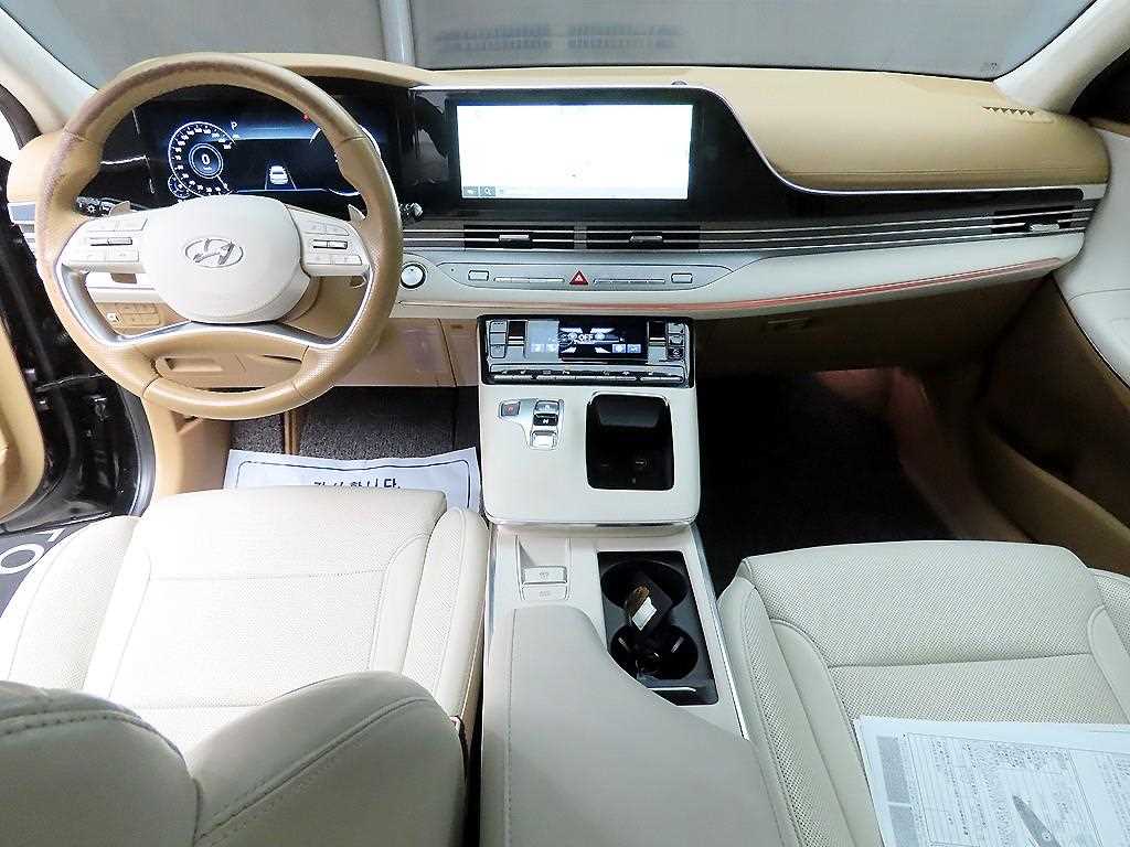 HYUNDAI Grandeur - Vista 7
