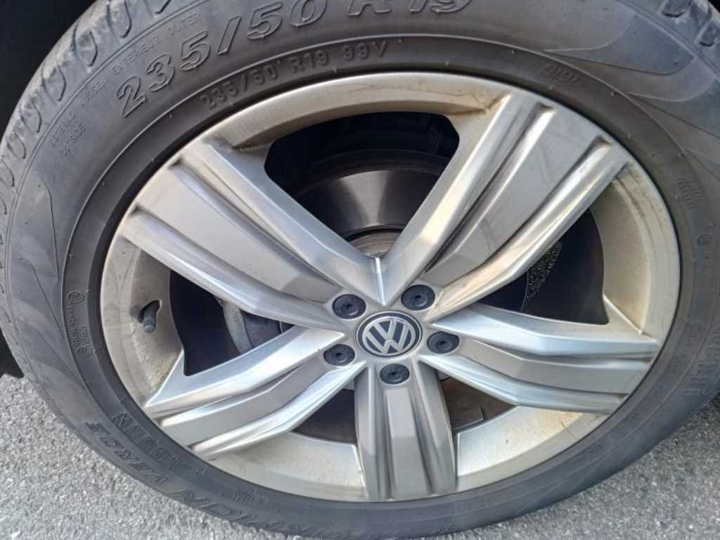 Volkswagen Tiguan 2020 Gris - Importación desde Corea - HF Imports Iquique - Foto 18