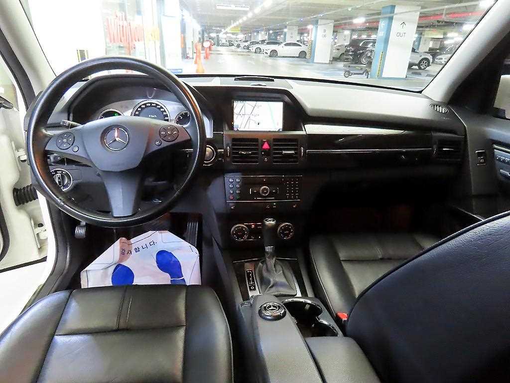 Mercedes Benz GLK Class - Vista 10