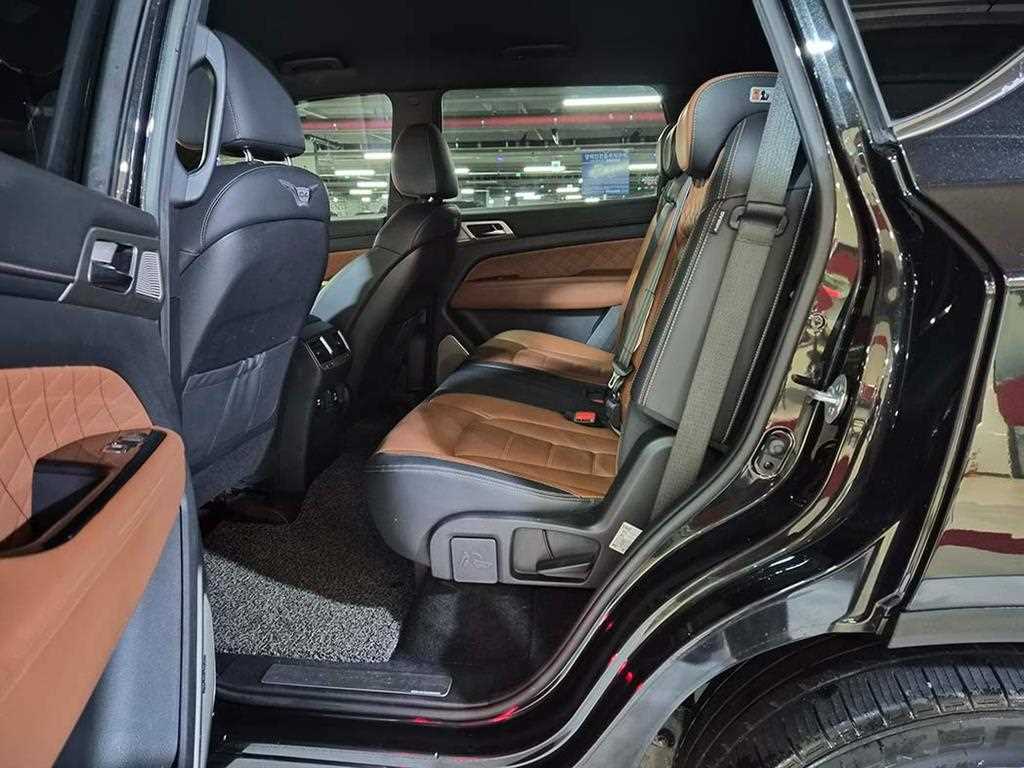 Ssangyong Rexton - Vista 7