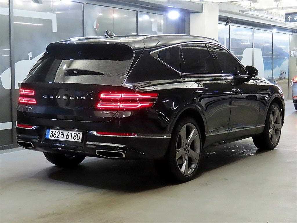 Genesis GV80 - Vista 4