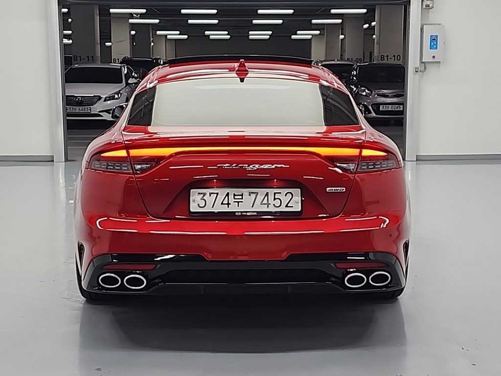 KIA Stinger - Vista 3
