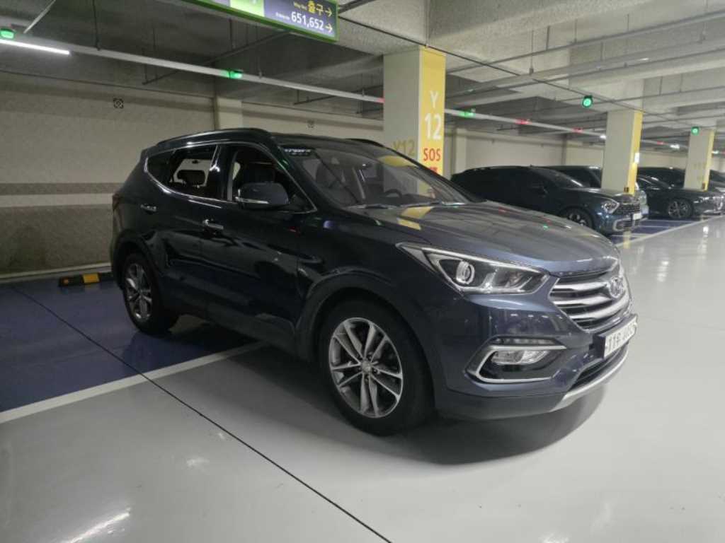 HYUNDAI Santa Fe - Vista 3