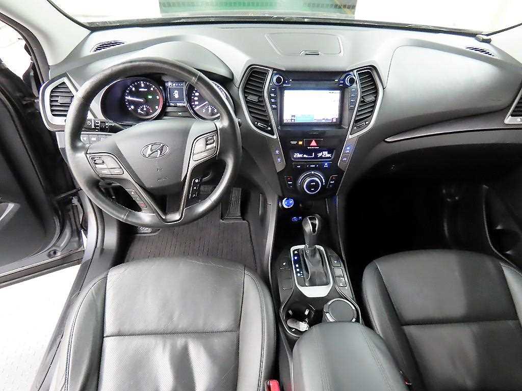 HYUNDAI Santa Fe - Vista 7