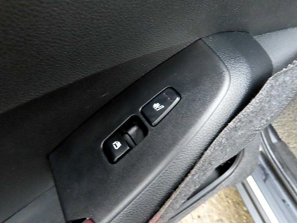 KIA Seltos 2022 Blanco - Importación desde Corea - HF Imports Iquique - Foto 17