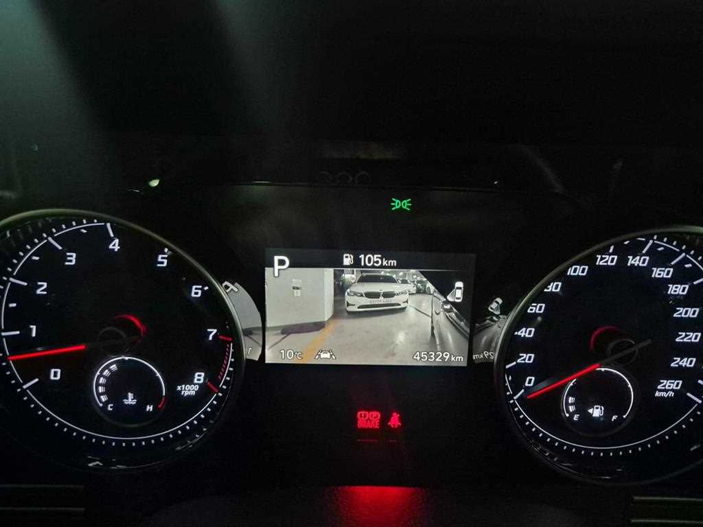 HYUNDAI Grandeur - Vista 6