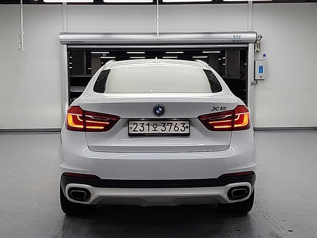 BMW X6 - Vista 3