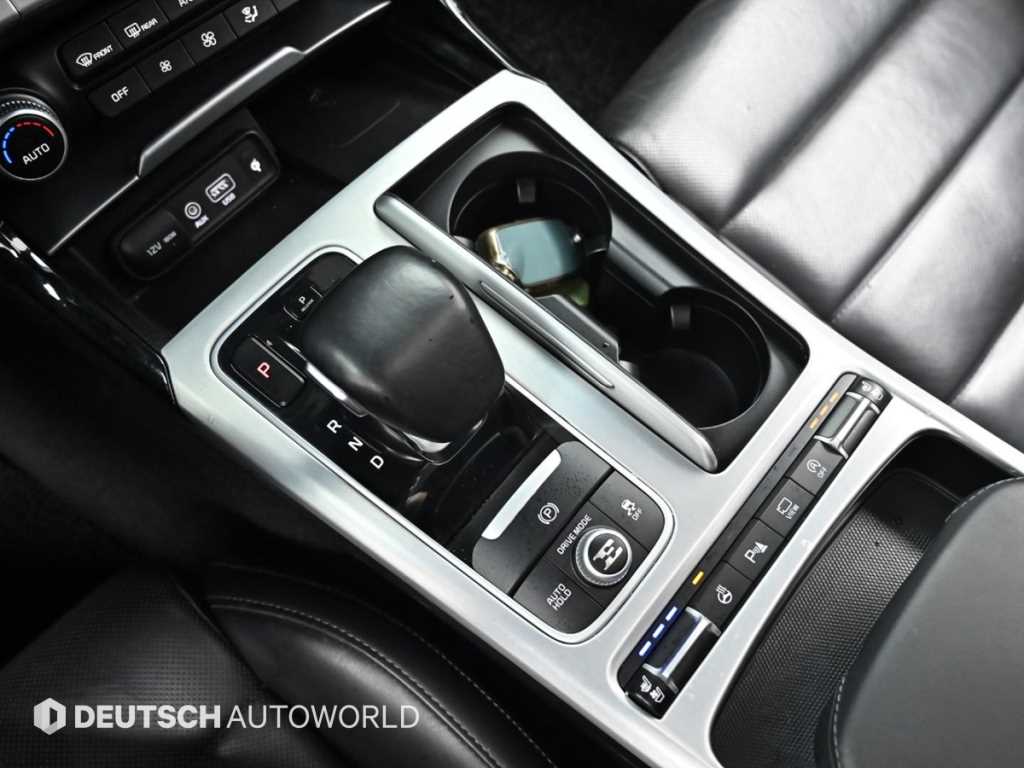 KIA Stinger - Vista 9