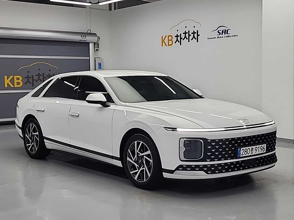 HYUNDAI Grandeur - Vista 4