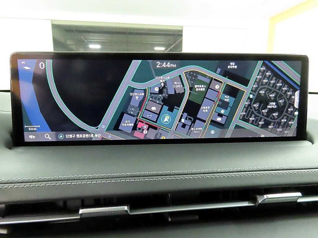 Genesis GV70 2023 Gris - Importación desde Corea - HF Imports Iquique - Foto 14