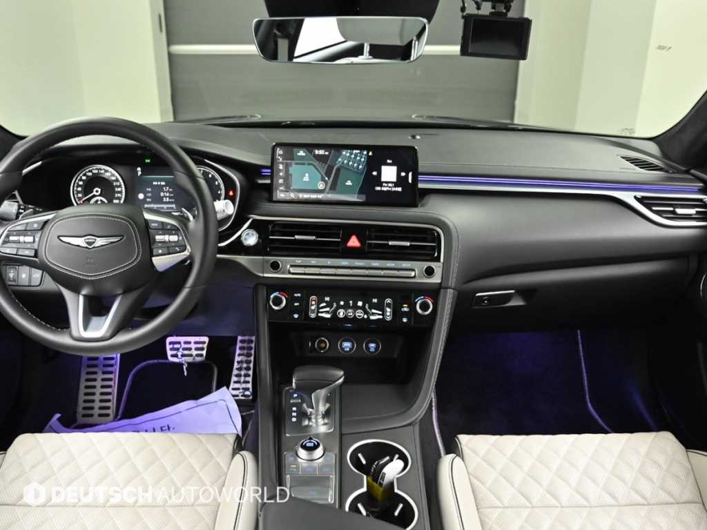 Genesis G70 - Vista 7