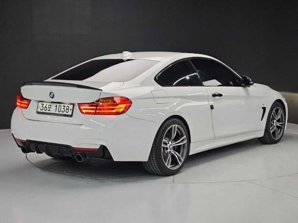 BMW 4 Series - Vista 4