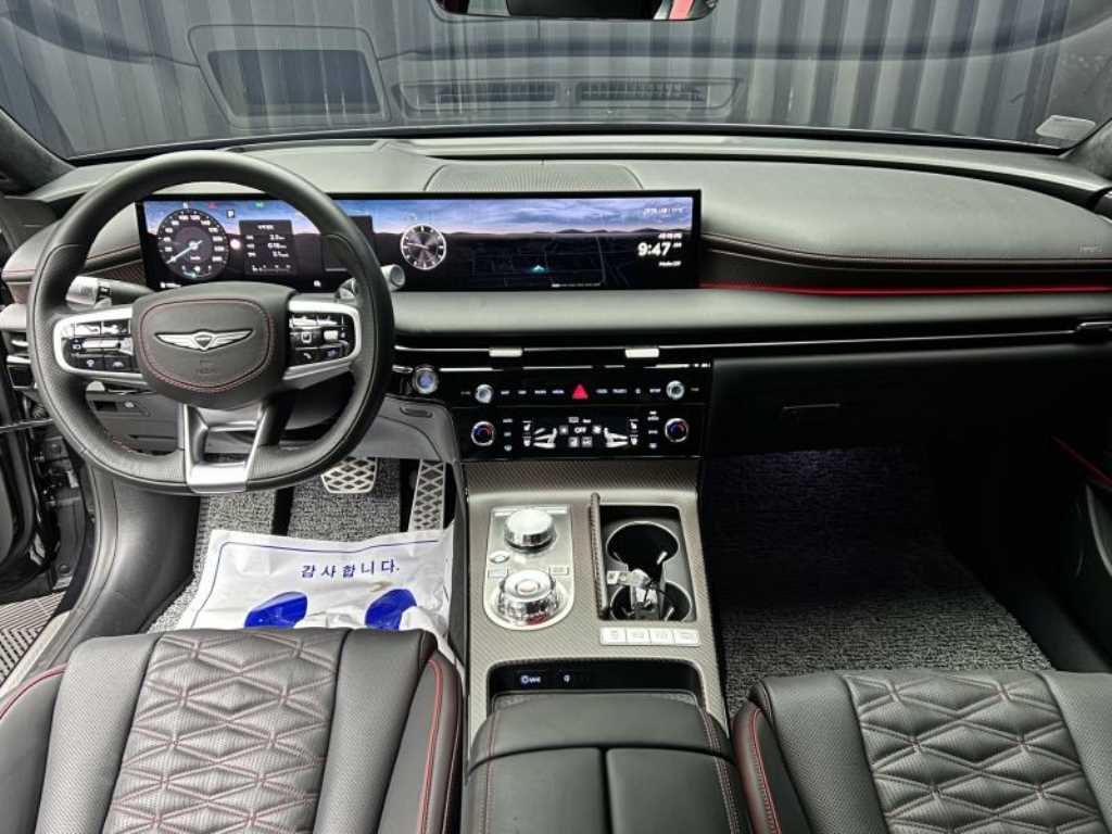 Genesis G80 - Vista 8