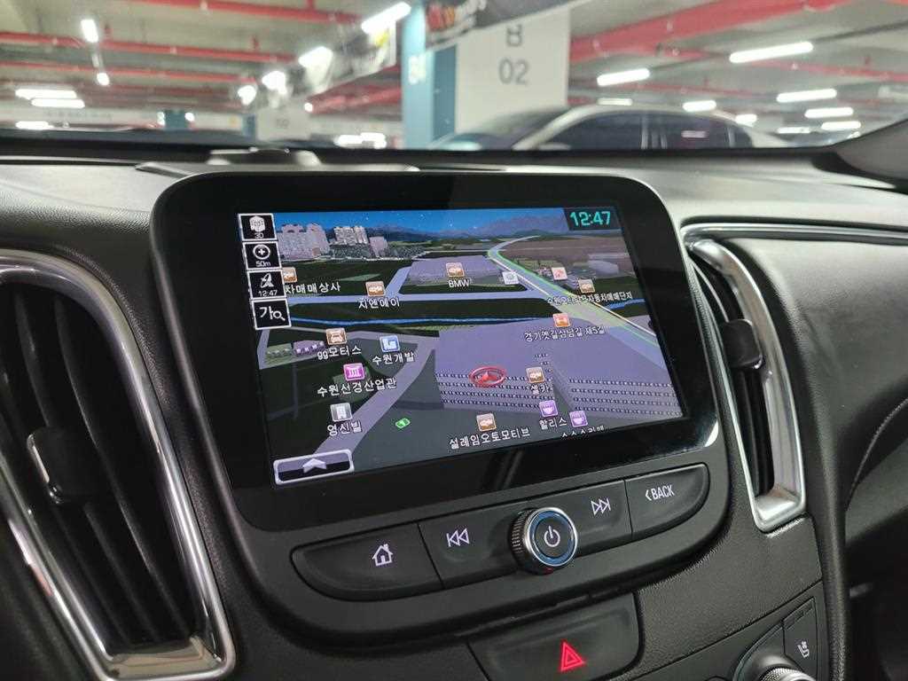 Chevrolet Malibu - Vista 10