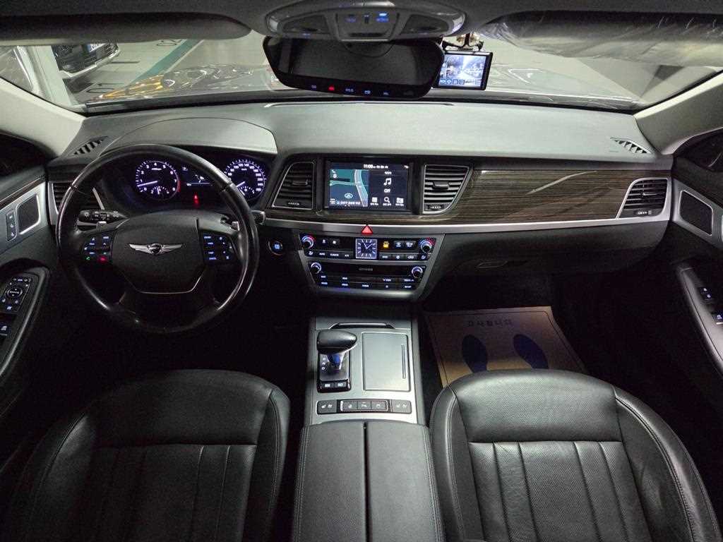 Genesis G80 - Vista 6