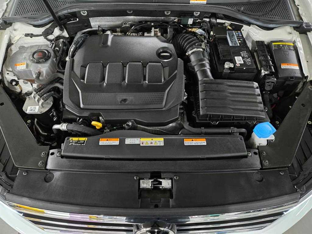 Volkswagen Passat 2022 Blanco - Importación desde Corea - HF Imports Iquique - Foto 18