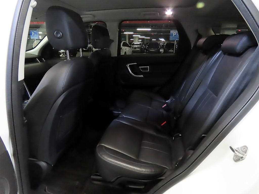 Land Rover Discovery Sports - Vista 7