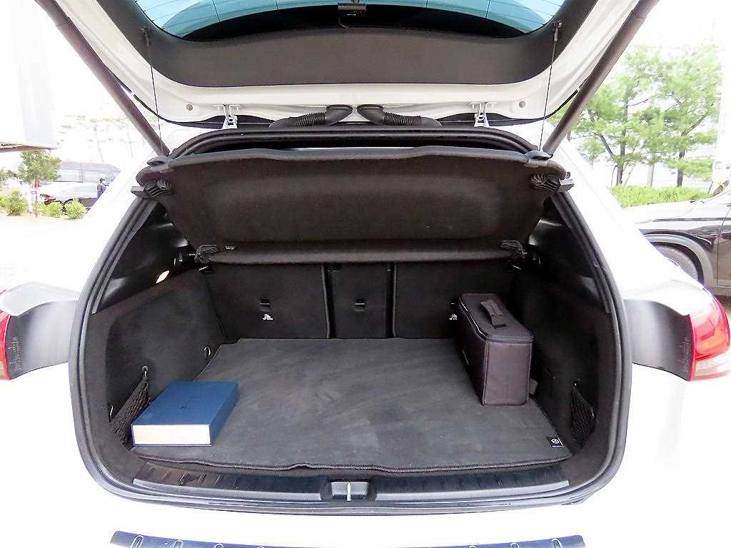 Mercedes Benz EQA 2022 Blanco - Importación desde Corea - HF Imports Iquique - Foto 17