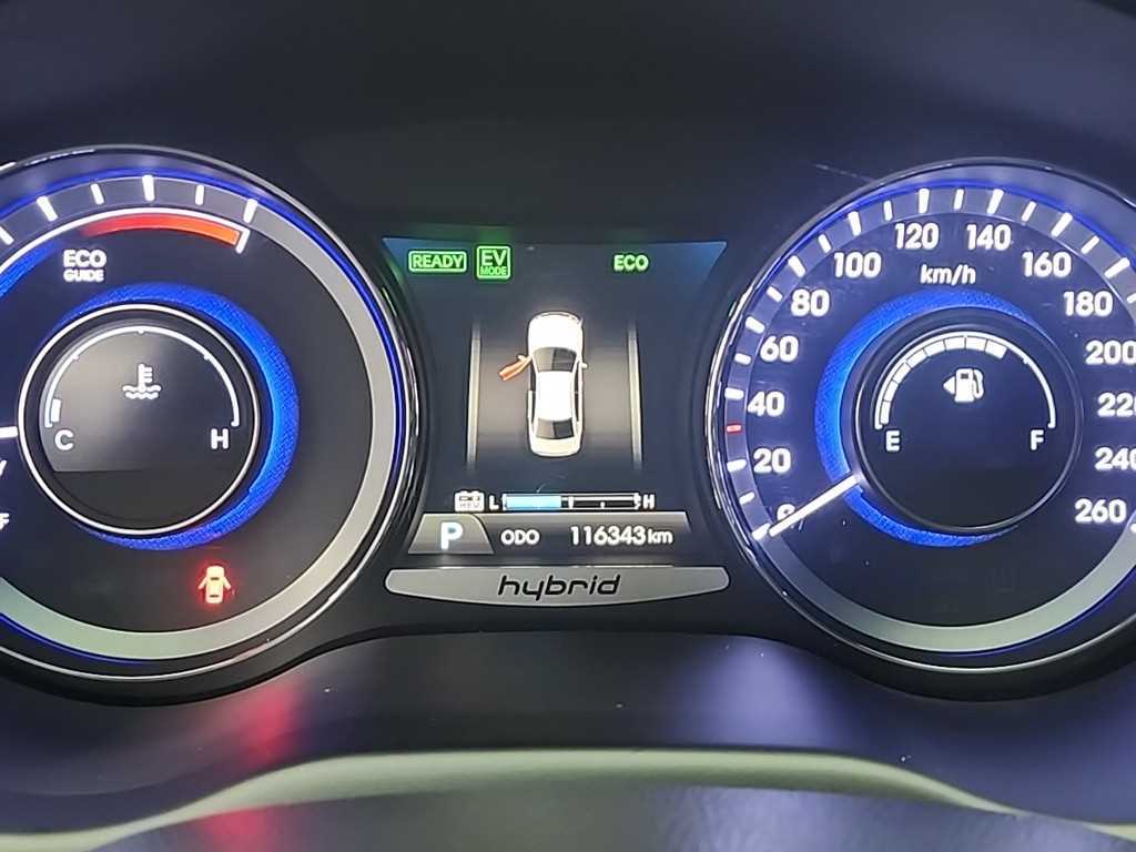 HYUNDAI Grandeur - Vista 6