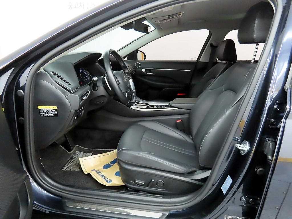 HYUNDAI Sonata - Vista 5