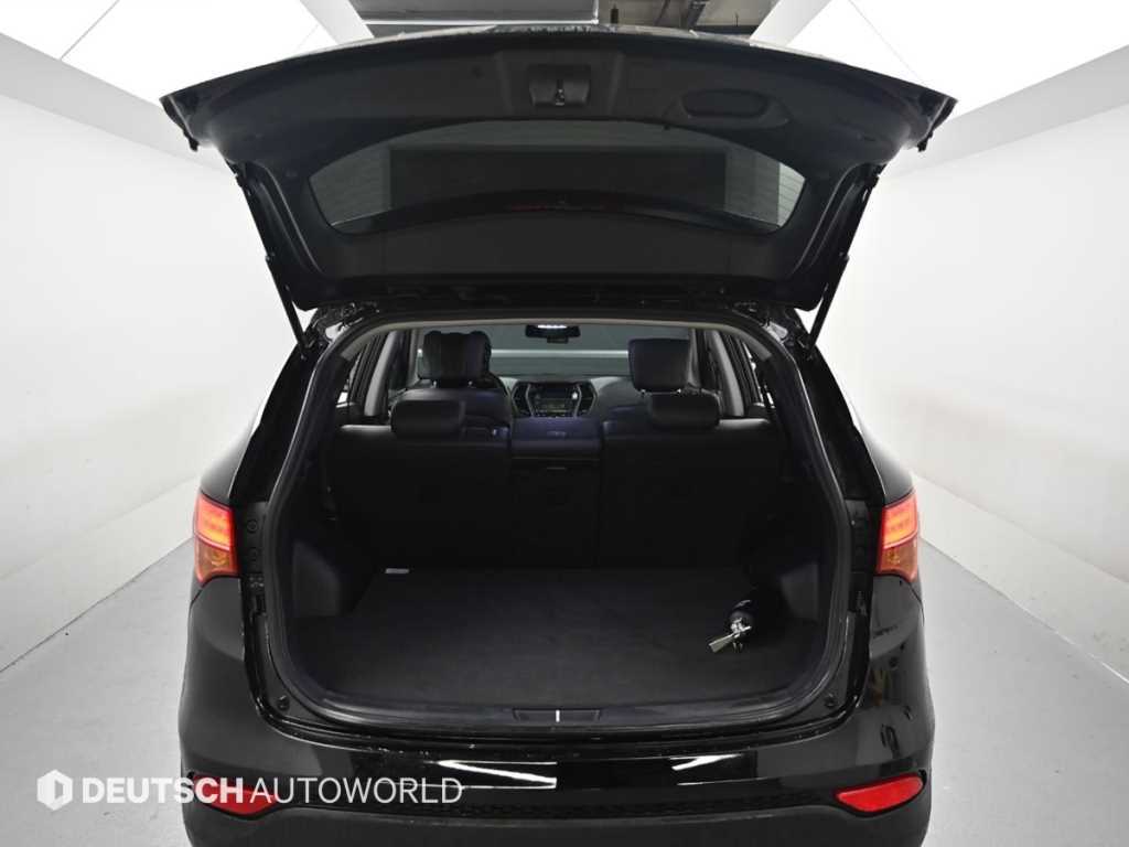 HYUNDAI Santa Fe 2015 Negro - Importación desde Corea - HF Imports Iquique - Foto 19