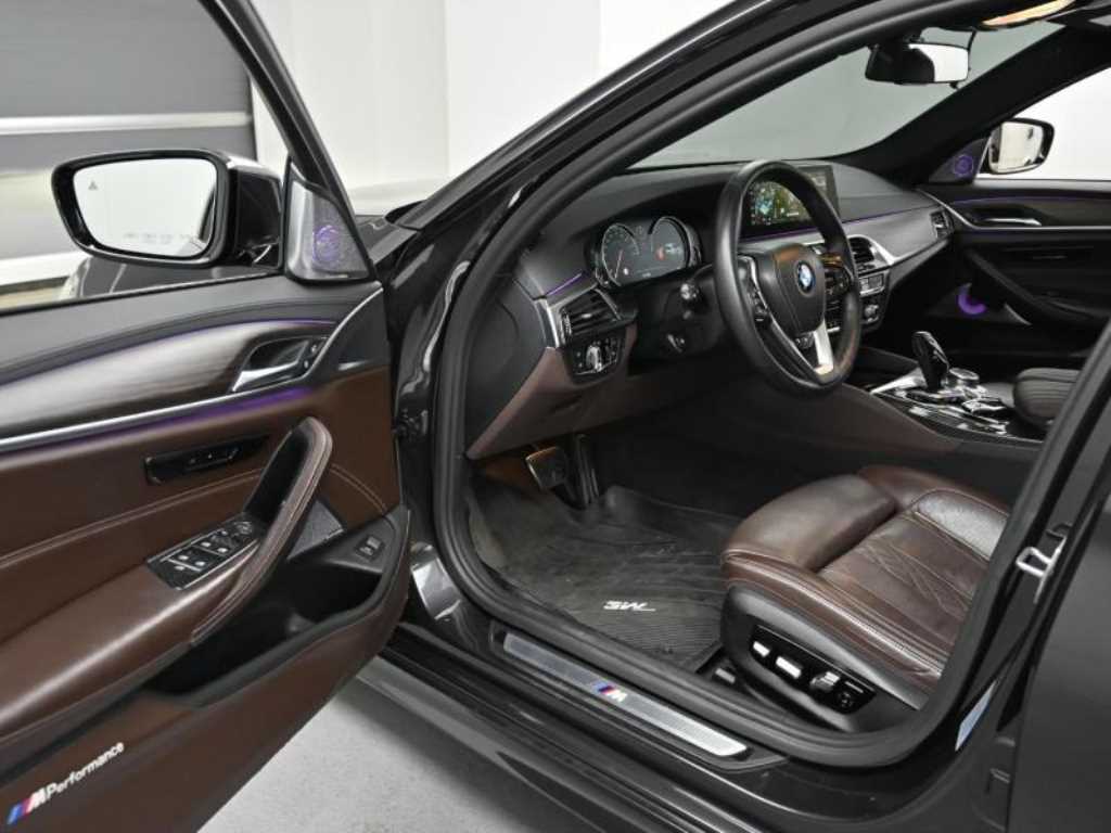 BMW 5 Series - Vista 11