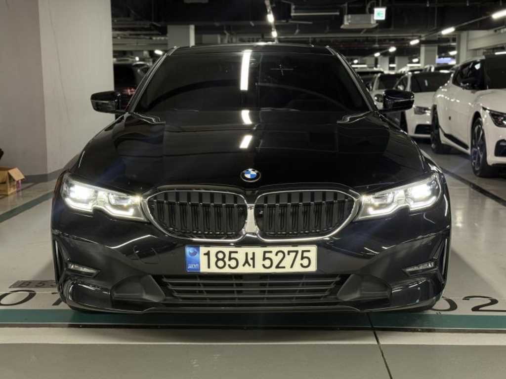 BMW 3 series 2022 Negro - Importación desde Corea - HF Imports Iquique - Foto 1