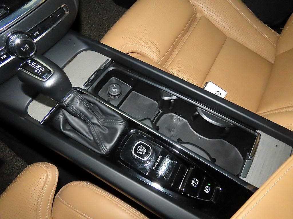 Volvo V60 - Vista 12